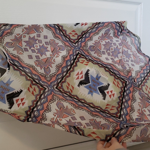 Multicolor high low tank top, size M - Picture 2 of 4